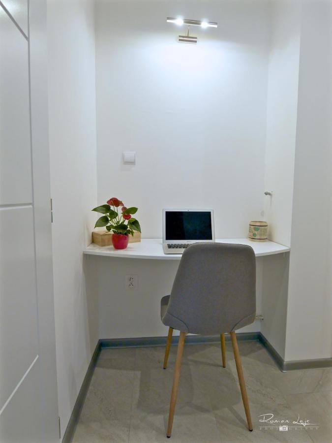 Emily Apartment Kosice Ngoại thất bức ảnh